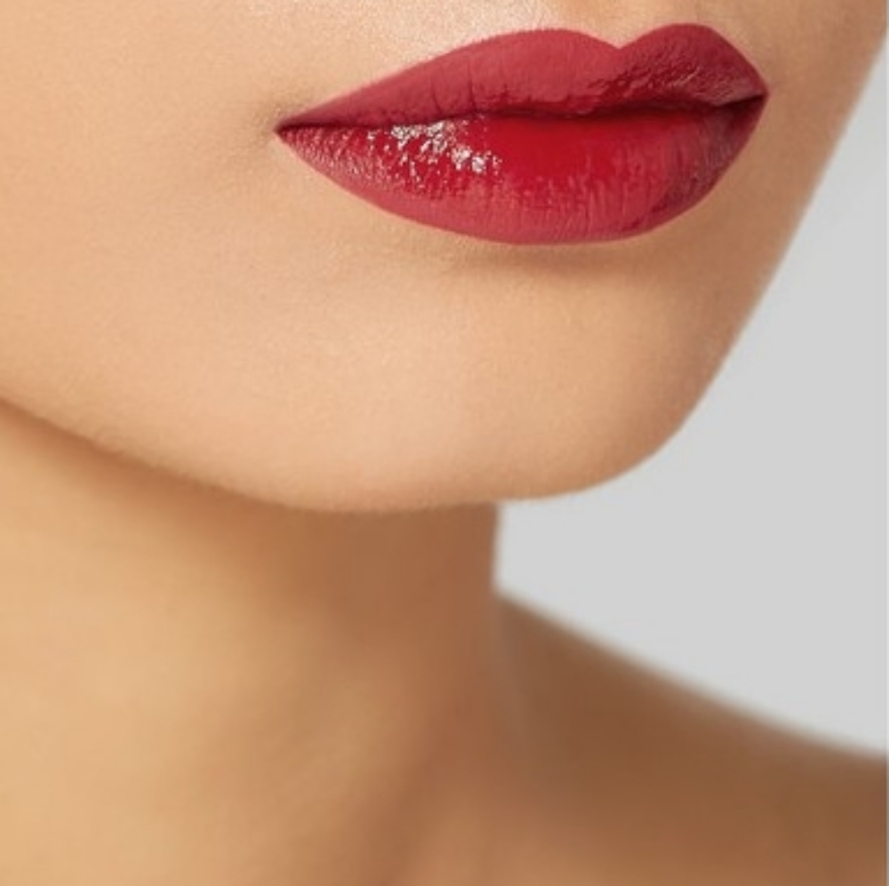 Ysl makeup - Picture 3 of 9